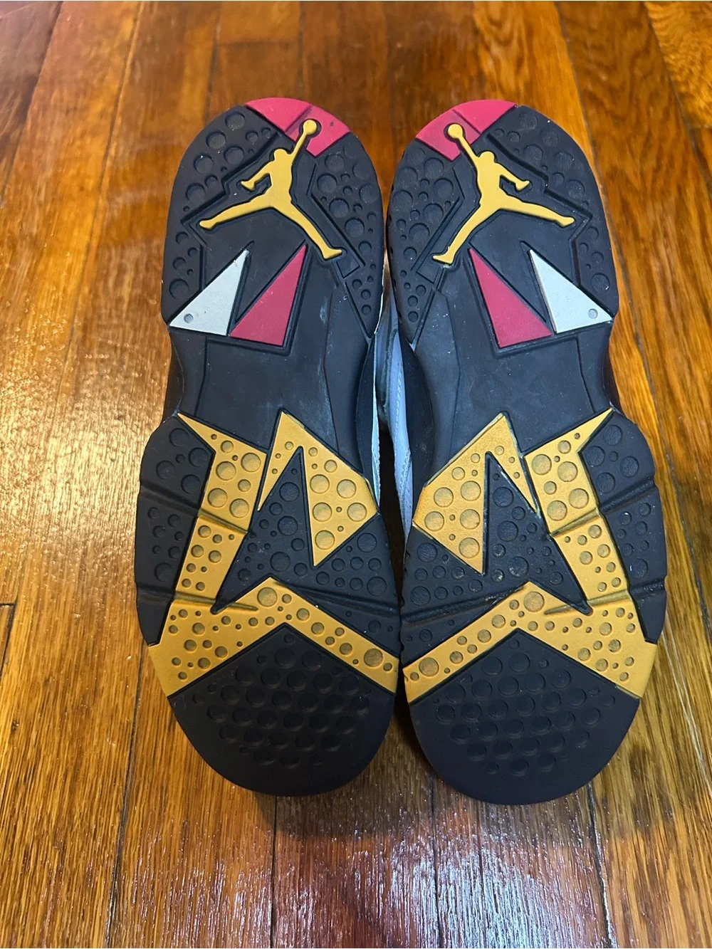 Jordan retro cardinal
